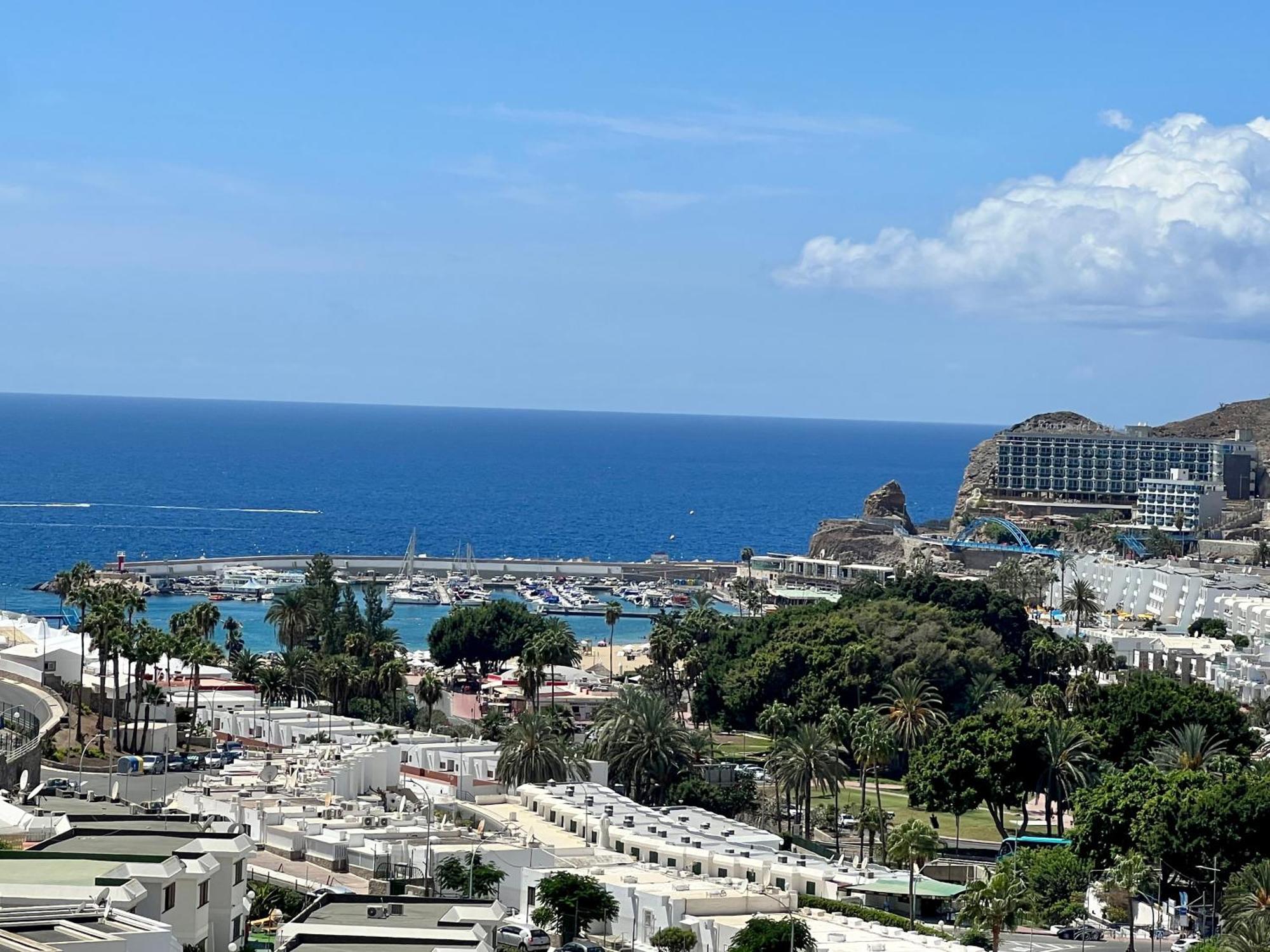 Lovely Apartment Seaview In Puerto Rico With Heated Swimming Pool, Free Wi-Fi And Free Private Parking Zewnętrze zdjęcie